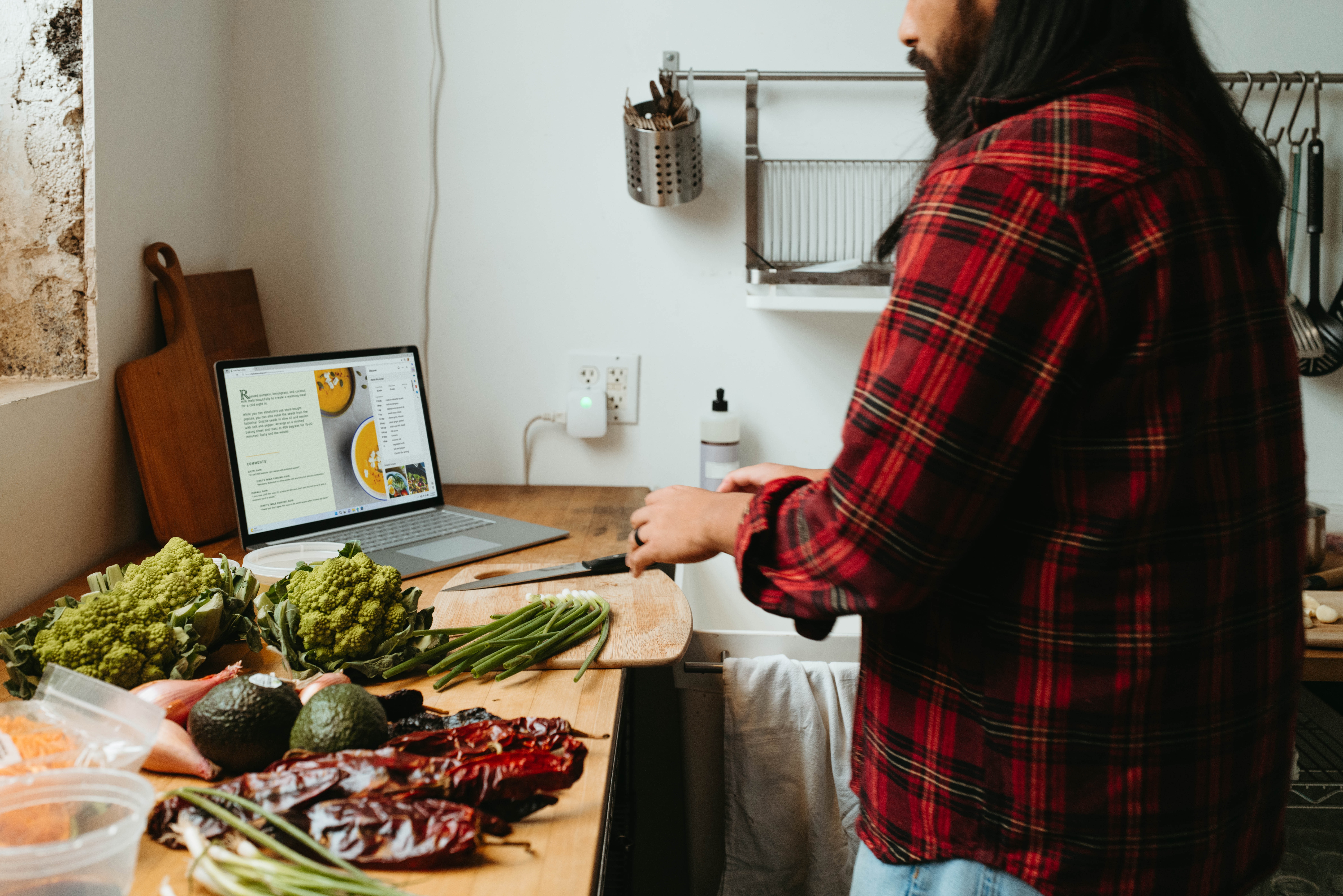 Name:  microsoft-edge-4cA0t0_7LOc-unsplash.jpg
Views: 33867
Size:  3.81 MB